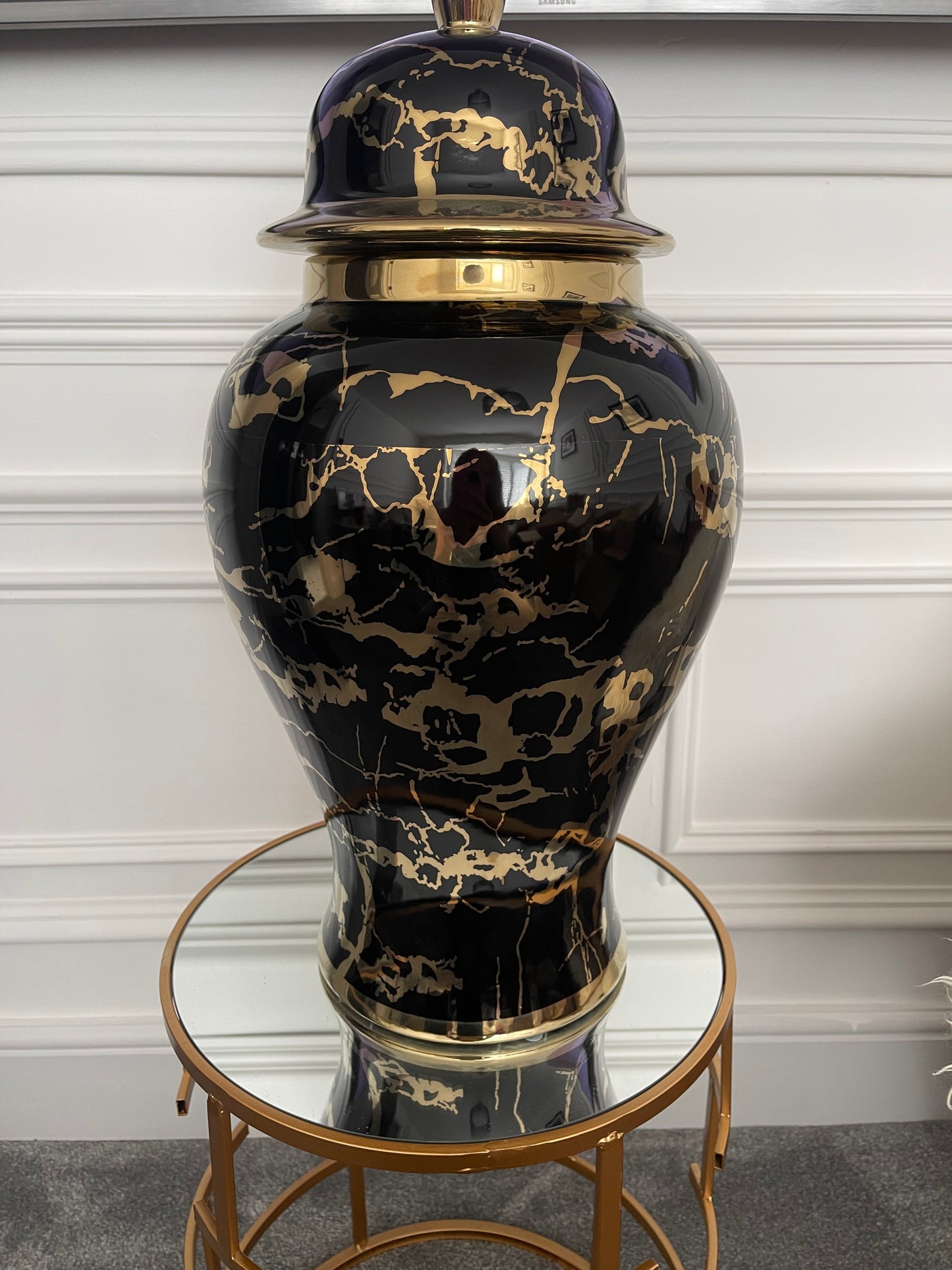 Black & gold ginger jar extra large