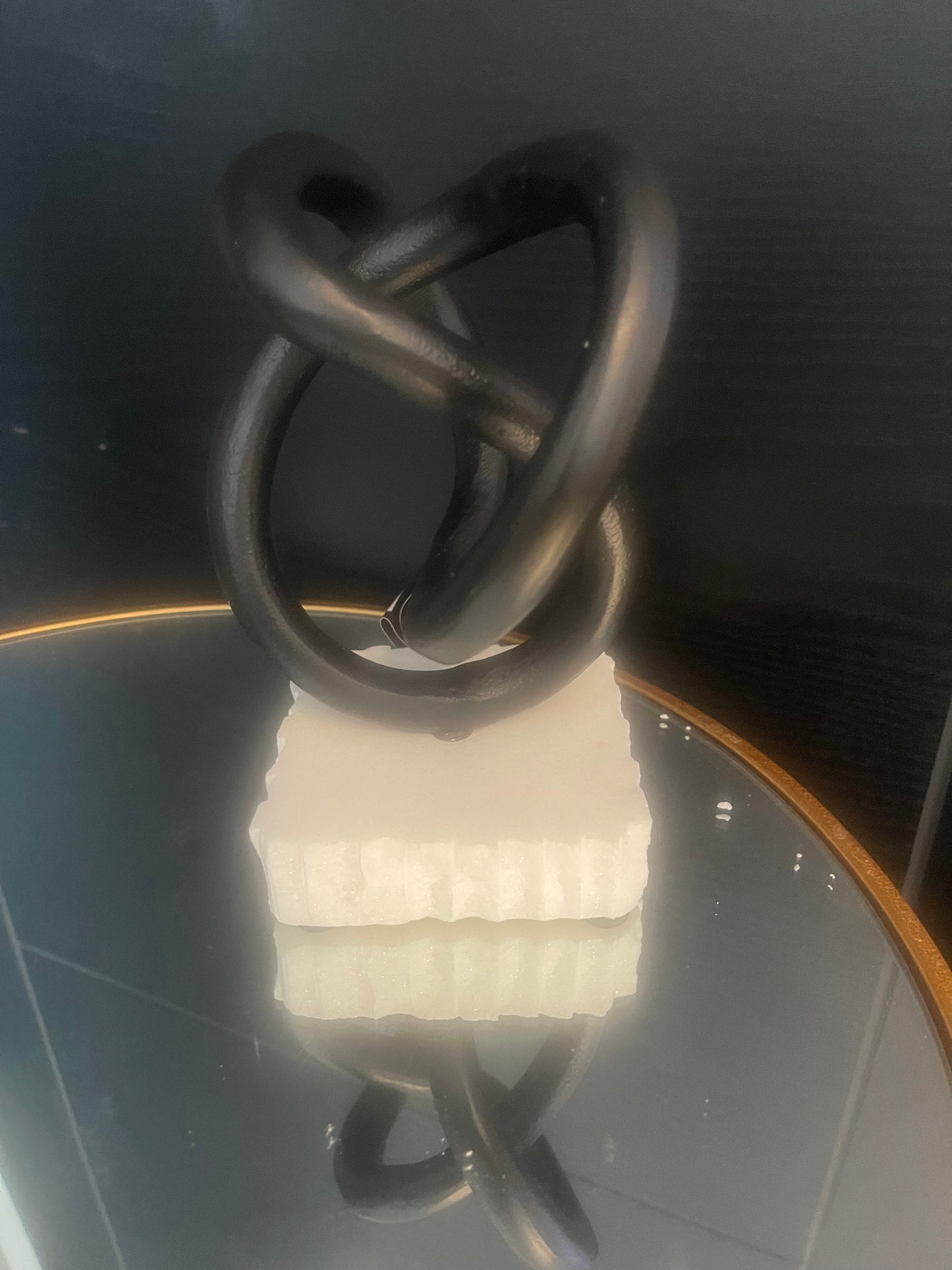 Black knot sculpture small